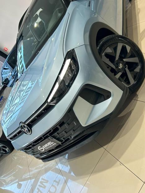VOLKSWAGEN Tera 1.0 12V 4P 170 TSI, Foto 4