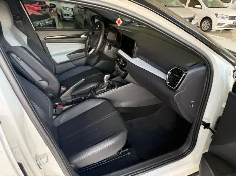 VOLKSWAGEN Tera 1.0 12V 4P 170 TSI HIGH AUTOMÁTICO, Foto 8