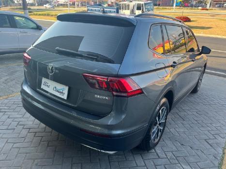 VOLKSWAGEN Tiguan 1.4 16V 4P TSI TURBO DSG AUTOMÁTICO, Foto 5 VOLKSWAGEN Tiguan 1.4 16V 4P TSI TURBO DSG AUTOMÁTICO, Foto 5