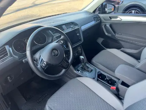 VOLKSWAGEN Tiguan 1.4 16V 4P TSI TURBO DSG AUTOMÁTICO, Foto 11 VOLKSWAGEN Tiguan 1.4 16V 4P TSI TURBO DSG AUTOMÁTICO, Foto 11