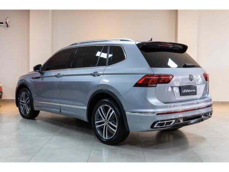 VOLKSWAGEN Tiguan 1.4 250 TSI TOTAL FLEX ALLSPACE COMFORTLINE TURBO AUTOMTICO TIPTRONIC, Foto 4