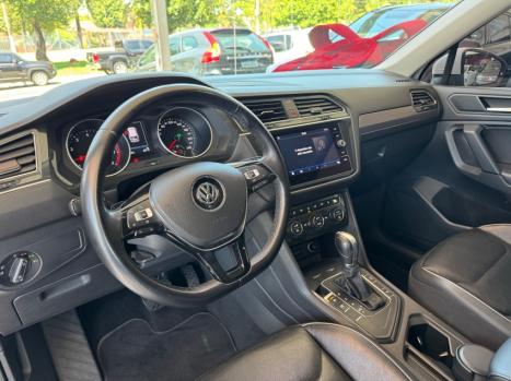 VOLKSWAGEN Tiguan 1.4 250 TSI TOTAL FLEX ALLSPACE COMFORTLINE TURBO AUTOMTICO TIPTRONIC, Foto 15