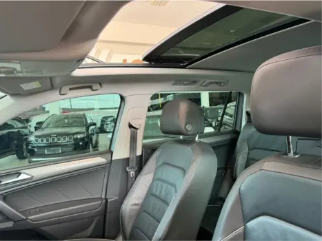 VOLKSWAGEN Tiguan 1.4 16V 4P TSI TURBO DSG AUTOM�TICO, Foto 9