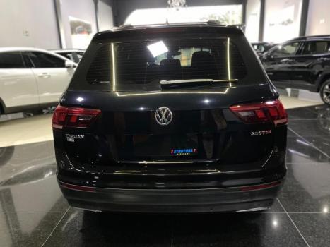 VOLKSWAGEN Tiguan 1.4 16V 4P TSI TURBO DSG AUTOM�TICO, Foto 6