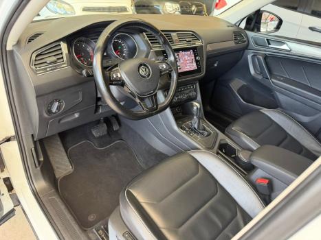 VOLKSWAGEN Tiguan 1.4 250 TSI TOTAL FLEX ALLSPACE TURBO AUTOM�TICO TIPTRONIC, Foto 4