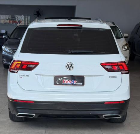 VOLKSWAGEN Tiguan 1.4 250 TSI TOTAL FLEX ALLSPACE TURBO AUTOM�TICO TIPTRONIC, Foto 11