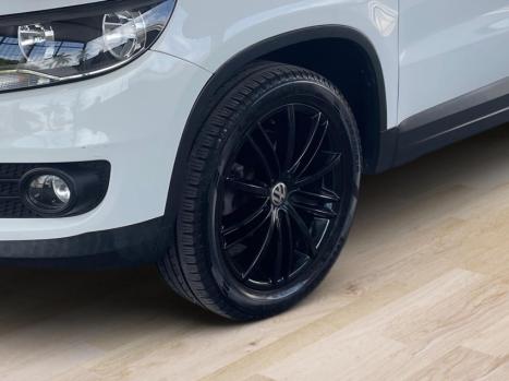 VOLKSWAGEN Tiguan 1.4 16V 4P TSI TURBO DSG AUTOM�TICO, Foto 2