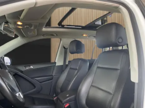 VOLKSWAGEN Tiguan 1.4 16V 4P TSI TURBO DSG AUTOM�TICO, Foto 17