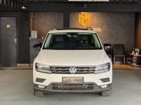 VOLKSWAGEN Tiguan 1.4 250 TSI TOTAL FLEX ALLSPACE COMFORTLINE TURBO AUTOM�TICO TIPTRONIC, Foto 2