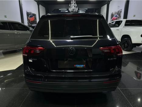 VOLKSWAGEN Tiguan 1.4 250 TSI TOTAL FLEX ALLSPACE COMFORTLINE TURBO AUTOM�TICO TIPTRONIC, Foto 6