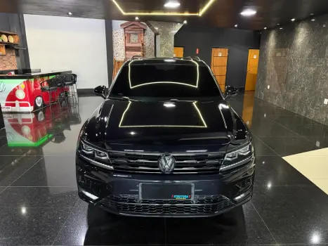VOLKSWAGEN Tiguan 1.4 250 TSI TOTAL FLEX ALLSPACE COMFORTLINE TURBO AUTOM�TICO TIPTRONIC, Foto 1