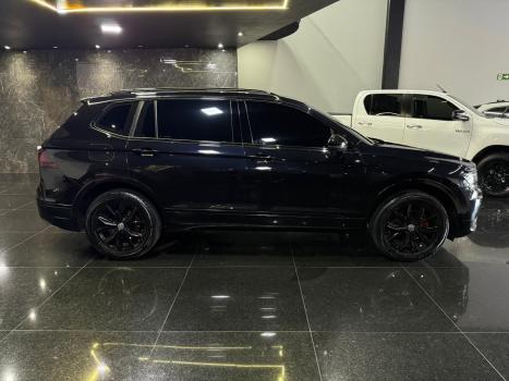 VOLKSWAGEN Tiguan 1.4 250 TSI TOTAL FLEX ALLSPACE COMFORTLINE TURBO AUTOM�TICO TIPTRONIC, Foto 10