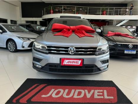 VOLKSWAGEN Tiguan 1.4 250 TSI TOTAL FLEX ALLSPACE COMFORTLINE TURBO AUTOM�TICO TIPTRONIC, Foto 2