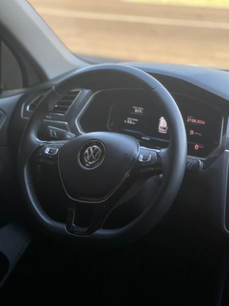 VOLKSWAGEN Tiguan 1.4 250 TSI TOTAL FLEX ALLSPACE COMFORTLINE TURBO AUTOM�TICO TIPTRONIC, Foto 12