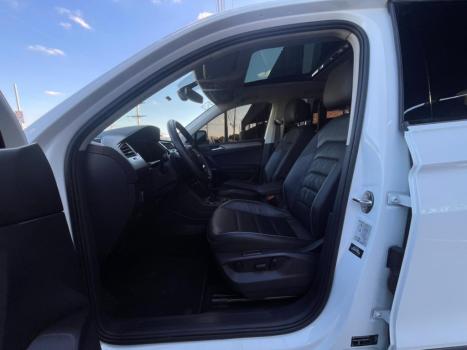 VOLKSWAGEN Tiguan 1.4 250 TSI TOTAL FLEX ALLSPACE COMFORTLINE TURBO AUTOM�TICO TIPTRONIC, Foto 20
