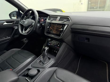 VOLKSWAGEN Tiguan 2.0 16V 4P TSI 350 TURBO R-LINE 4MOTION DSG AUTOMTICO, Foto 16