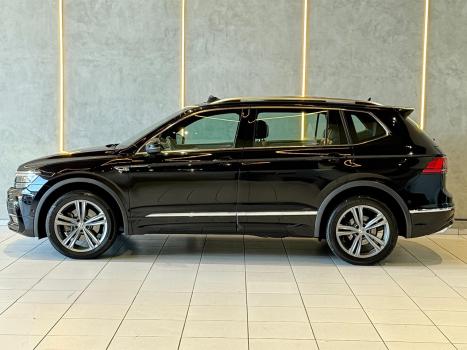 VOLKSWAGEN Tiguan 2.0 350 TSI TOTAL FLEX ALLSPACE R-LINE 4-MOTION TURBO AUTOMÁTICO DSG, Foto 2 VOLKSWAGEN Tiguan 2.0 350 TSI TOTAL FLEX ALLSPACE R-LINE 4-MOTION TURBO AUTOMÁTICO DSG, Foto 2