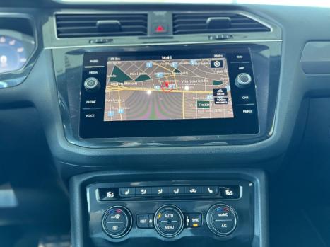 VOLKSWAGEN Tiguan 2.0 16V 4P TSI 350 TURBO R-LINE 4MOTION DSG AUTOMTICO, Foto 17