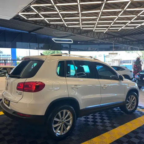 VOLKSWAGEN Tiguan 2.0 16V 4P TSI 4WD TURBO AUTOMTICO, Foto 4
