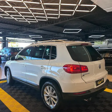 VOLKSWAGEN Tiguan 2.0 16V 4P TSI 4WD TURBO AUTOMTICO, Foto 5