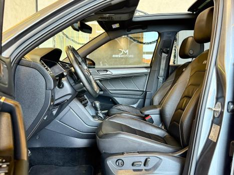 VOLKSWAGEN Tiguan 2.0 16V 4P TSI 350 TURBO R-LINE 4MOTION DSG AUTOMTICO, Foto 14