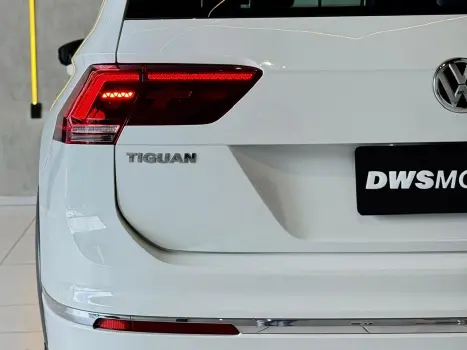 VOLKSWAGEN Tiguan 2.0 16V 4P TSI 350 TURBO R-LINE 4MOTION DSG AUTOM�TICO, Foto 12