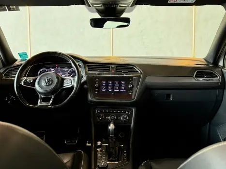 VOLKSWAGEN Tiguan 2.0 16V 4P TSI 350 TURBO R-LINE 4MOTION DSG AUTOM�TICO, Foto 15