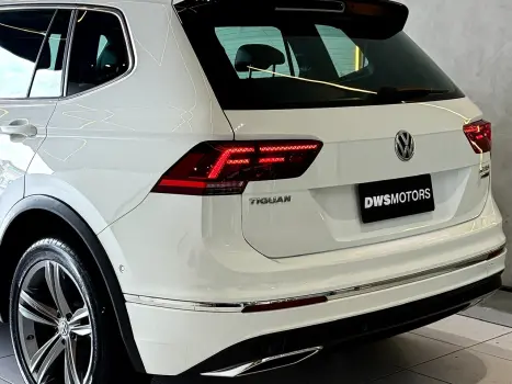 VOLKSWAGEN Tiguan 2.0 16V 4P TSI 350 TURBO R-LINE 4MOTION DSG AUTOM�TICO, Foto 23