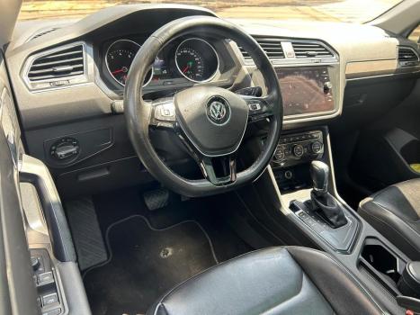 VOLKSWAGEN Tiguan 2.0 350 TSI TOTAL FLEX ALLSPACE R-LINE 4-MOTION TURBO AUTOM�TICO DSG, Foto 14