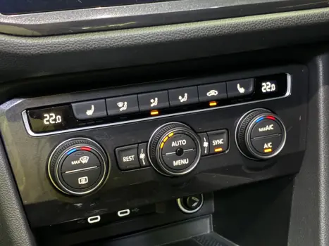 VOLKSWAGEN Tiguan 2.0 350 TSI TOTAL FLEX ALLSPACE R-LINE 4-MOTION TURBO AUTOM�TICO DSG, Foto 19