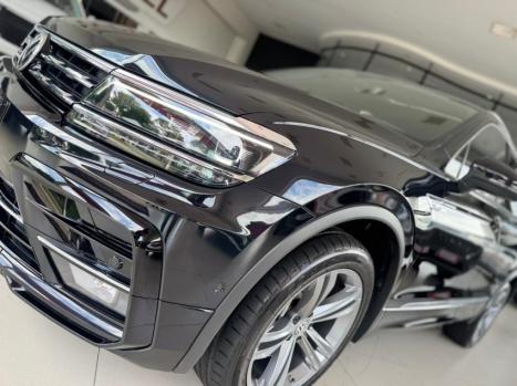 VOLKSWAGEN Tiguan 2.0 350 TSI TOTAL FLEX ALLSPACE R-LINE 4-MOTION TURBO AUTOM�TICO DSG, Foto 3