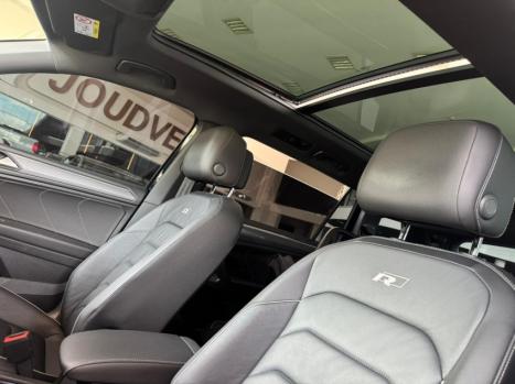 VOLKSWAGEN Tiguan 2.0 350 TSI TOTAL FLEX ALLSPACE R-LINE 4-MOTION TURBO AUTOM�TICO DSG, Foto 18