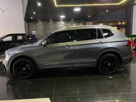 VOLKSWAGEN Tiguan 2.0 16V 4P TSI R-LINE TURBO AUTOM�TICO TIPTRONIC, Foto 9