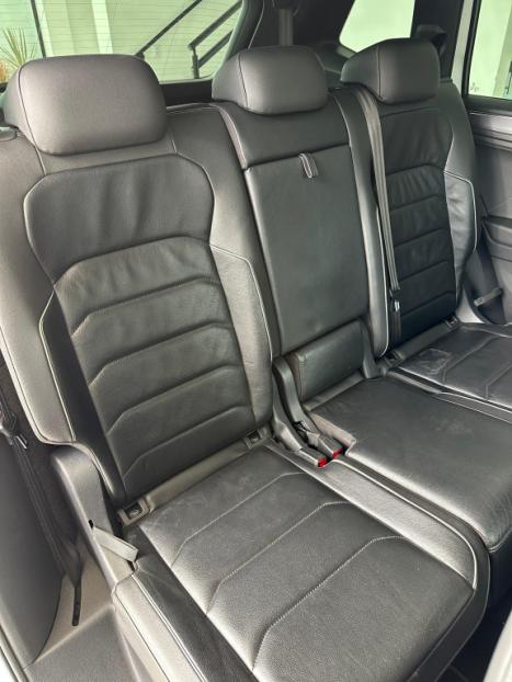 VOLKSWAGEN Tiguan 2.0 350 TSI TOTAL FLEX ALLSPACE R-LINE 4-MOTION TURBO AUTOM�TICO DSG, Foto 21