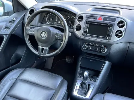 VOLKSWAGEN Tiguan 2.0 16V 4P FSI 4WD TURBO AUTOM�TICO, Foto 12