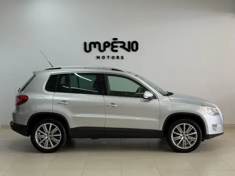 VOLKSWAGEN Tiguan 2.0 16V 4P FSI 4WD TURBO AUTOM�TICO, Foto 4