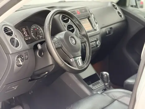 VOLKSWAGEN Tiguan 2.0 16V 4P FSI 4WD TURBO AUTOM�TICO, Foto 7