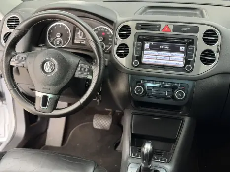 VOLKSWAGEN Tiguan 2.0 16V 4P FSI 4WD TURBO AUTOM�TICO, Foto 10