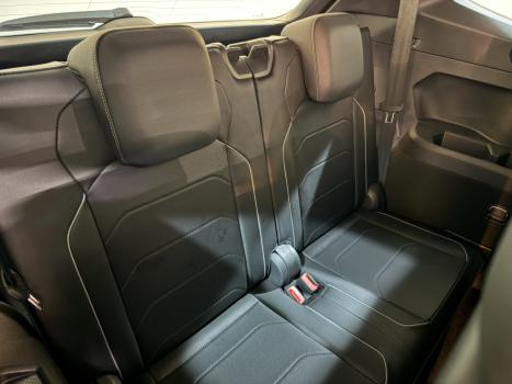 VOLKSWAGEN Tiguan 2.0 300 TSI ALLSPACE R-LINE TURBO AUTOM�TICO, Foto 13