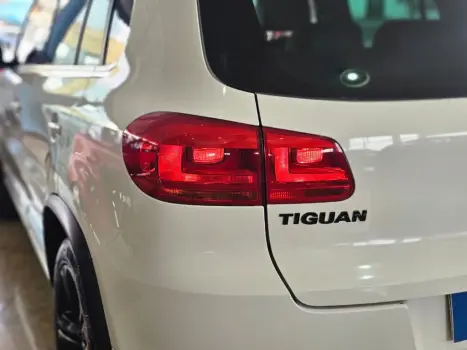 VOLKSWAGEN Tiguan 2.0 16V 4P TSI R-LINE TURBO AUTOM�TICO TIPTRONIC, Foto 15
