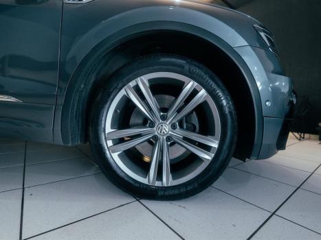 VOLKSWAGEN Tiguan 2.0 350 TSI TOTAL FLEX ALLSPACE R-LINE 4-MOTION TURBO AUTOM�TICO DSG, Foto 3