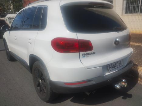 VOLKSWAGEN Tiguan 2.0 16V 4P TSI 350 TURBO R-LINE 4MOTION DSG AUTOM�TICO, Foto 3