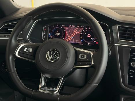 VOLKSWAGEN Tiguan 2.0 350 TSI TOTAL FLEX ALLSPACE R-LINE 4-MOTION TURBO AUTOM�TICO DSG, Foto 15