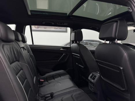 VOLKSWAGEN Tiguan 2.0 16V 4P TSI 350 TURBO R-LINE 4MOTION DSG AUTOM�TICO, Foto 14