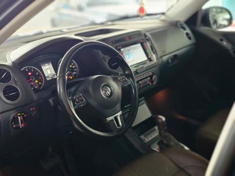 VOLKSWAGEN Tiguan 2.0 16V 4P FSI 4WD TURBO AUTOM�TICO, Foto 5