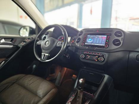 VOLKSWAGEN Tiguan 2.0 16V 4P FSI 4WD TURBO AUTOM�TICO, Foto 8