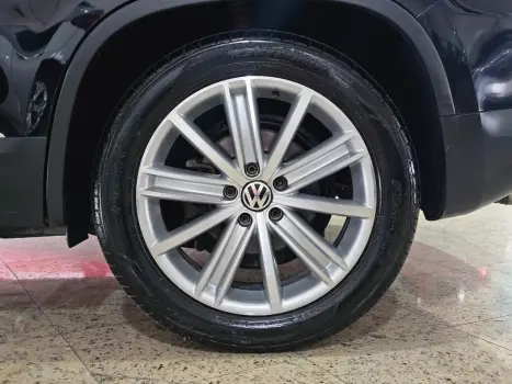 VOLKSWAGEN Tiguan 2.0 16V 4P FSI 4WD TURBO AUTOM�TICO, Foto 18