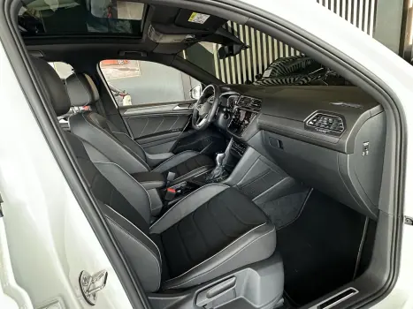 VOLKSWAGEN Tiguan 2.0 300 TSI ALLSPACE R-LINE TURBO AUTOM�TICO, Foto 20