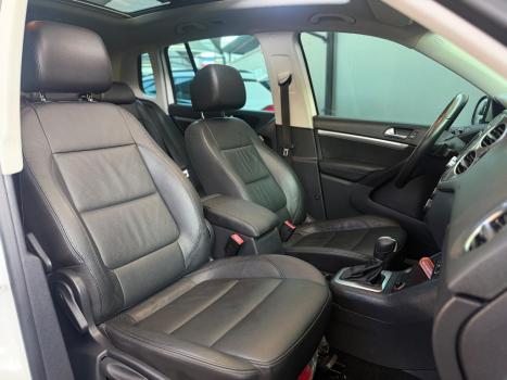 VOLKSWAGEN Tiguan 2.0 16V 4P FSI R-LINE TURBO AUTOM�TICO, Foto 4