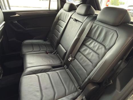 VOLKSWAGEN Tiguan 2.0 16V 4P TSI 300 TURBO R-LINE AUTOMÁTICO, Foto 11